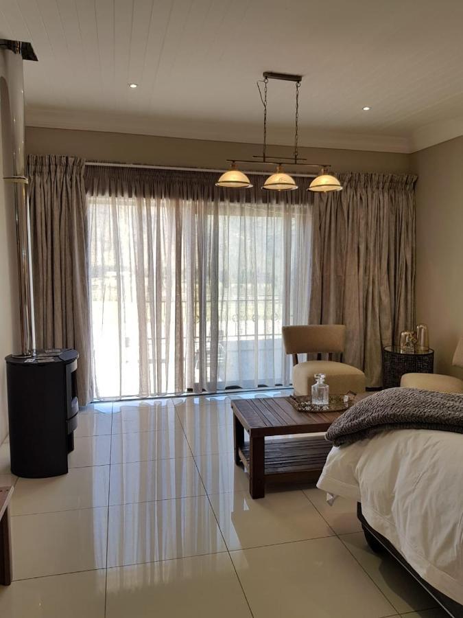 Willow Manor Clarens Εξωτερικό φωτογραφία